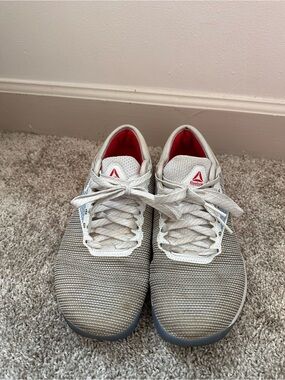 Reebok Grey Knit Sneakers with Red Inner Lining